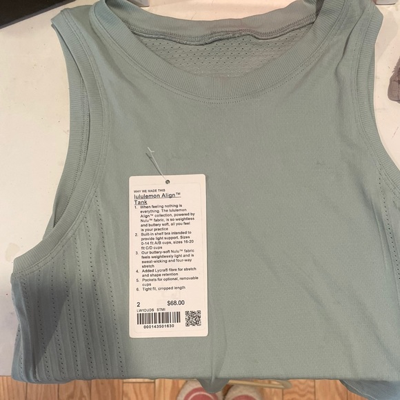 Lululemon - Picture 1 of 1